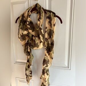 Brown camo chiffon ruffle scarf